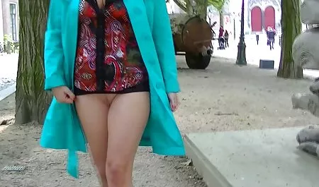 性感女同性恋Misty Anderson和Monique Alexander玩具twats