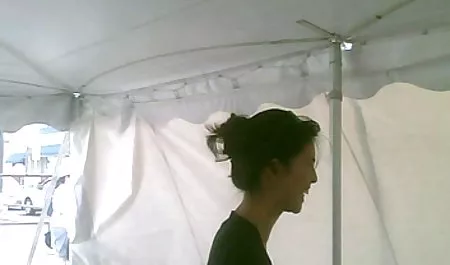 Nekane丰满的拉丁小鸡乱搞送货员