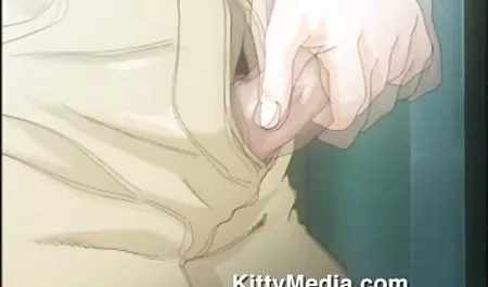 俄罗斯妓女在Gangbang填补她所有的洞